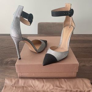 Gianvito Rossi Glitter Pumps